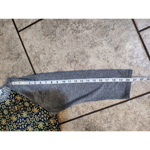 LuLaRoe Randy Raglan Size Medium Orange Green w Grey Sleeves Fast Shipping - Picture 4 of 12